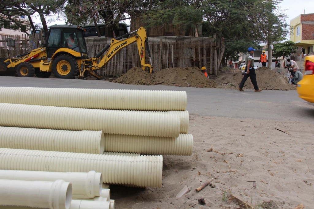 7ff382f87b5e51e6ee9f2b191bddcbcd L 1024x682